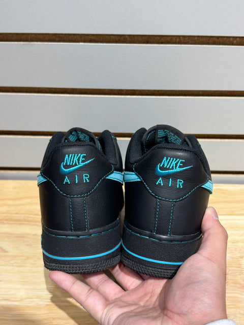 Nike Air Force 1 Low Un-Tiffany Sz 9.5