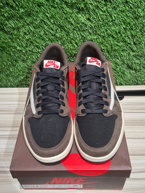 Jordan 1 Retro Low OG SP Travis Scott Mocha Sz 9