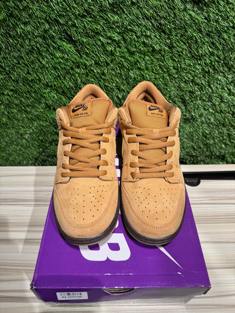 Nike SB Dunk Low Wheat Sz 10.5M