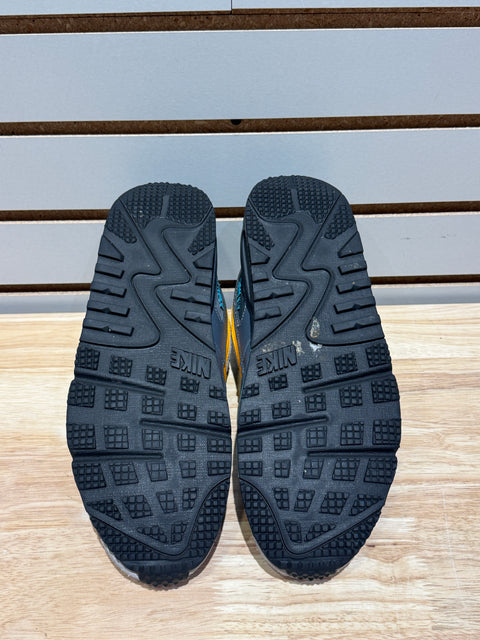 Nike Air Max 90 Winter Premium Sz 9.5