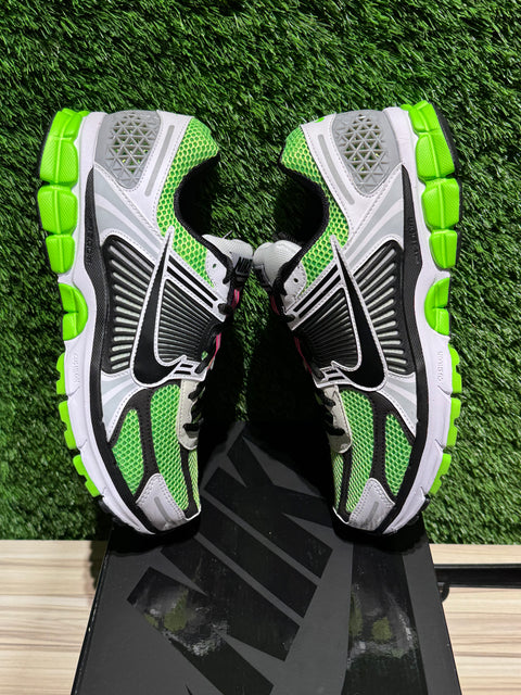 Nike Zoom Vomero 5 Electric Green Black Sz 11M