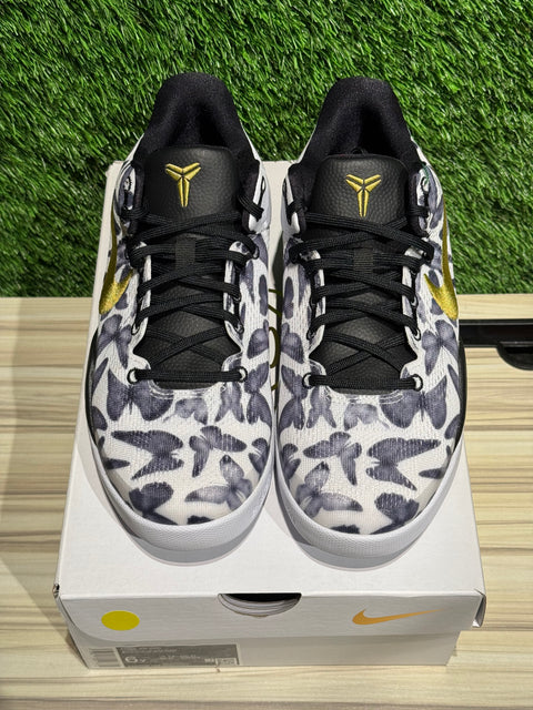 Nike Kobe 8 Protro Mambacita (GS) Sz 6Y