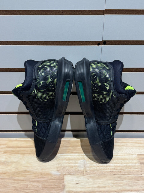 Nike LeBron Witness 8 Black Volt Sz 11
