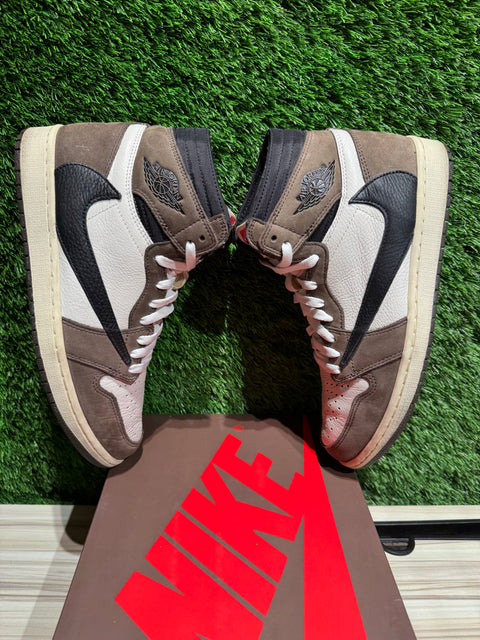 Jordan 1 Retro High OG SP Travis Scott Mocha Sz 9.5M