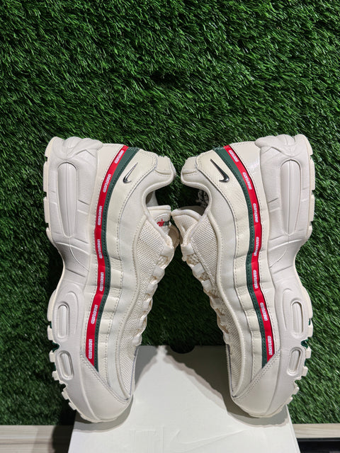 Nike Air Max 95 SP Undefeated Sail