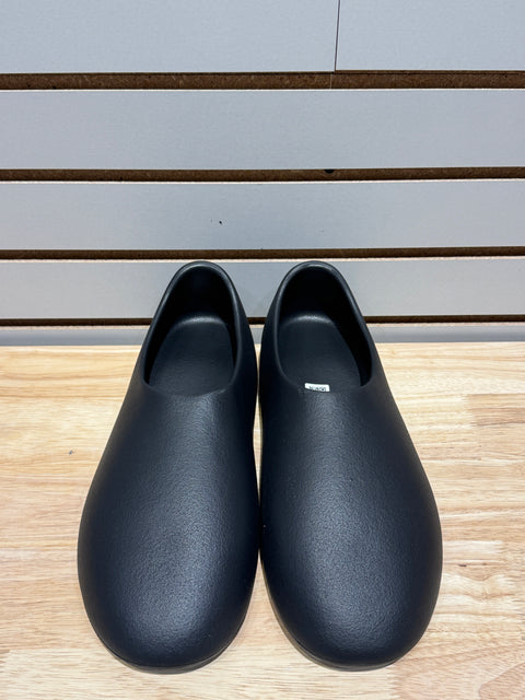YZY SL-01 Black Sz 13
