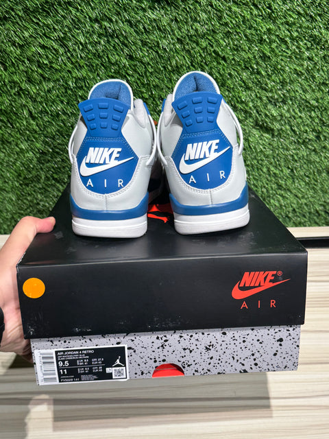 Jordan 4 Retro Military Blue (2024) Sz 9.5M