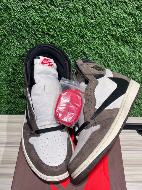 Jordan 1 Retro High OG SP Travis Scott Mocha Sz 9.5M