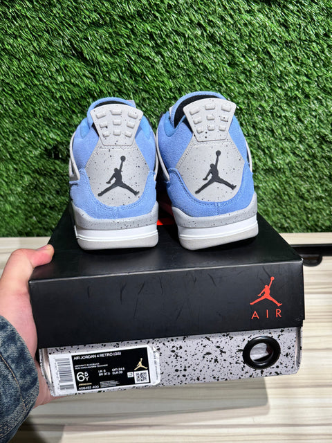 Jordan 4 Retro University Blue (GS) Sz 6.5Y