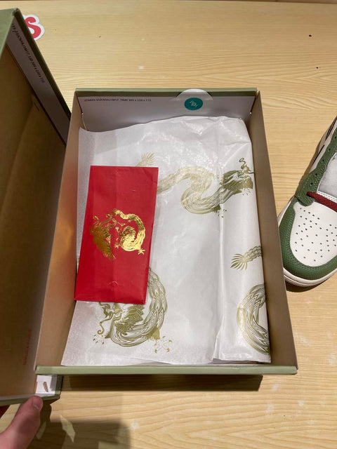 Jordan 1 Retro Low OG Year of the Dragon (2024) Sz 8.5