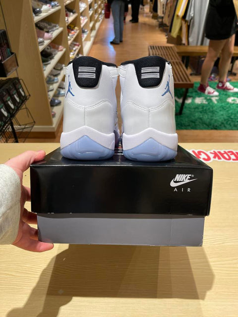 Jordan 11 Retro Legend Blue (2024) Sz 7M