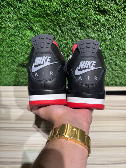 Jordan 4 Retro Bred Reimagined Sz 10M