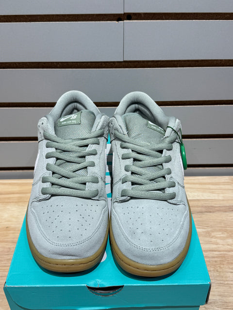 Nike SB Dunk Low Island Green Gum Sz 11