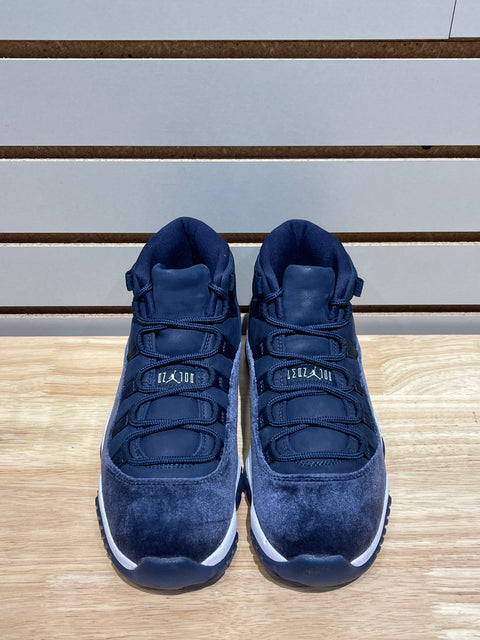 Jordan 11 Retro Midnight Navy (Women's) Sz 6.5W/5M