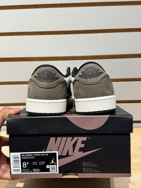 Jordan 1 Retro Low OG Mocha Sz 8.5
