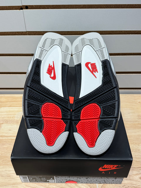 Jordan 4 Retro White Cement (2025) Sz 10