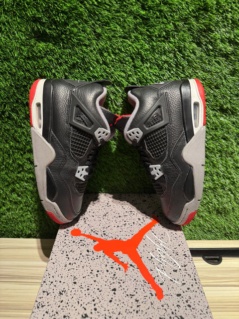 Jordan 4 Retro Bred Reimagined (GS) Sz 4.5Y