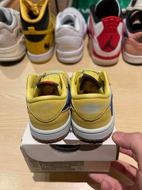 Jordan 1 Retro Low OG SP Travis Scott Canary (TD) 6C