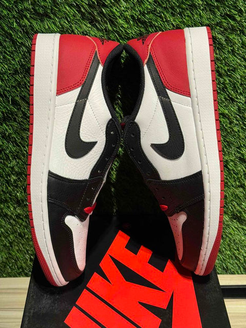Jordan 1 Retro Low OG Black Toe (2023) Sz 11M
