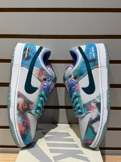 Nike SB Dunk Low Futura Laboratories Bleached Aqua Sz 9