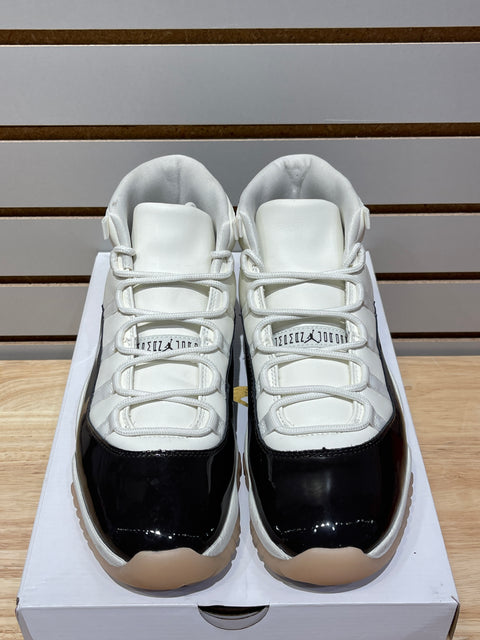Jordan 11 Retro Neapolitan (Women's) Sz 9.5M