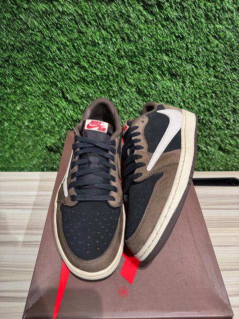 Jordan 1 Retro Low OG SP Travis Scott Mocha Sz 12