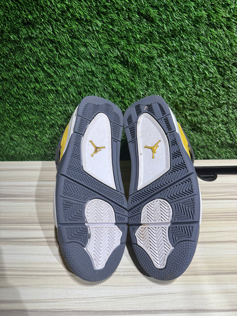 Jordan 4 Retro Lightning (2021) Sz 9.5