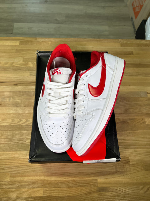 Jordan 1 Retro Low OG Black Toe (2023)