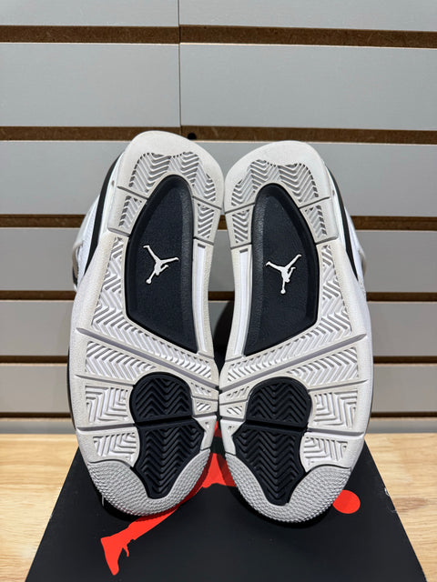 Jordan 4 Retro Military Black (GS) Sz 4M