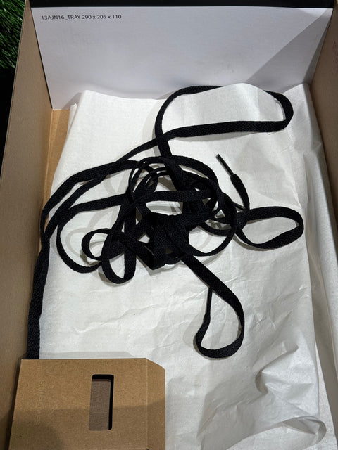 Jordan 1 Retro Low OG Black Toe (2023) Sz 7.5M