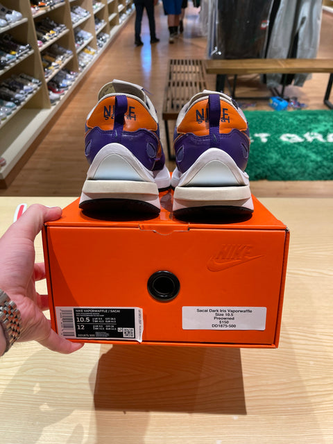 Nike Vaporwaffle sacai Dark Iris