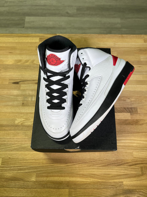 Jordan 2 Retro OG Chicago (2022)