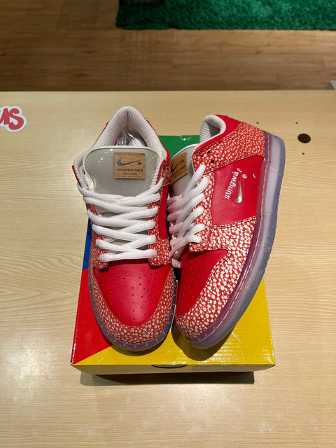 Nike SB Dunk Low Stingwater Magic Mushroom