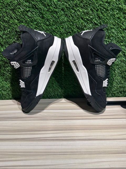 Jordan 4 Retro White Thunder Sz 11M