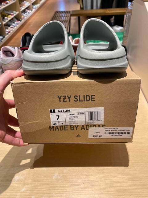 adidas Yeezy Slide Salt Sz 7