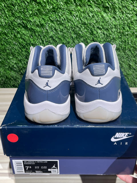 Jordan 11 Retro Low Diffused Blue Sz 7.5M