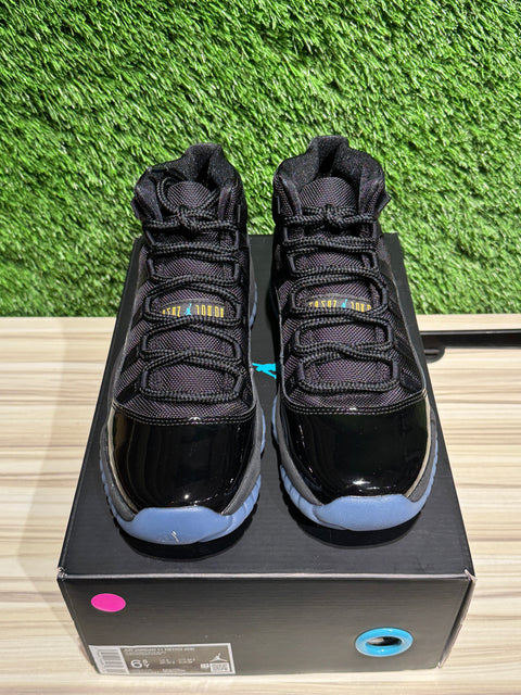 Jordan 11 Retro Gamma Blue (2025) (GS) Sz 6.5Y