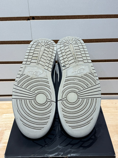 Jordan 1 Mid SE Elephant Print Sz 9.5
