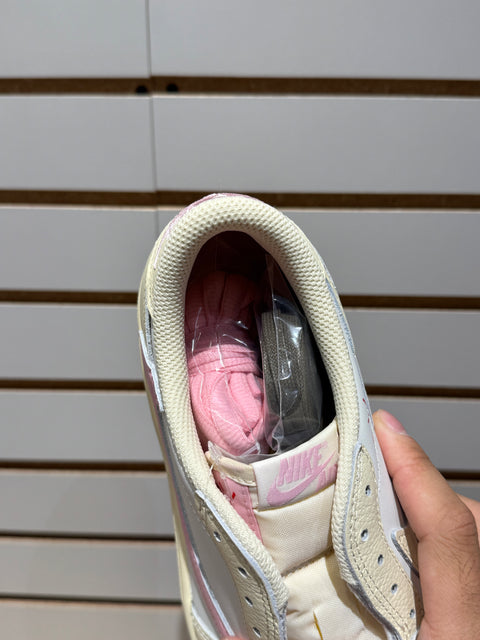 Jordan 1 Retro Low OG SP Travis Scott Shy Pink Sz 10