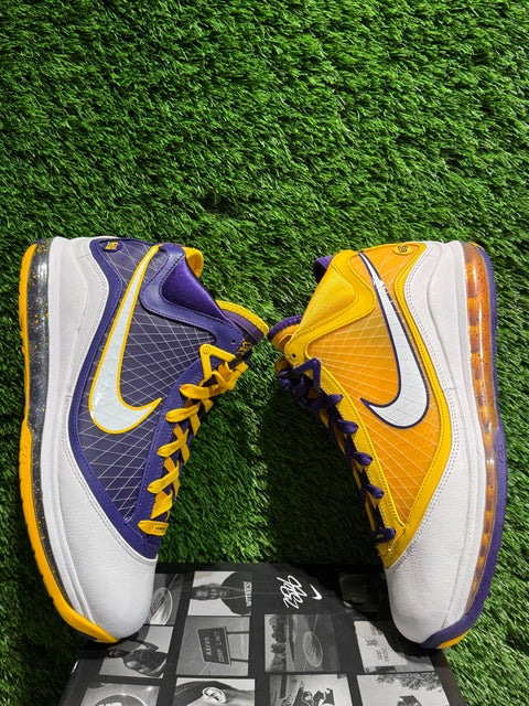 Nike LeBron 7 Media Day Sz 10M