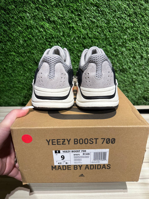 adidas Yeezy Boost 700 Wave Runner Sz 9M
