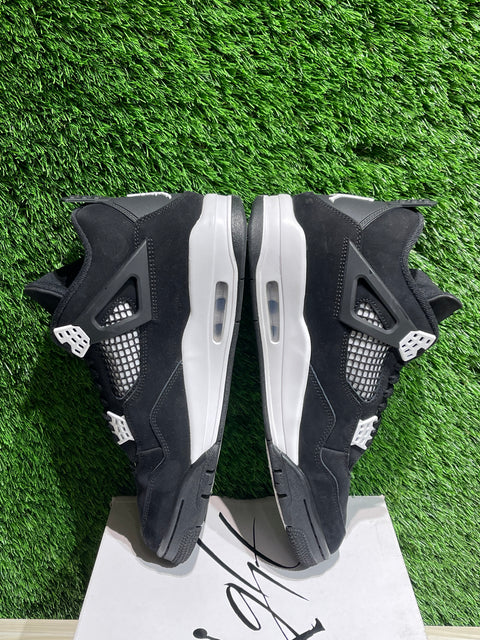 Jordan 4 Retro White Thunder Sz 11M