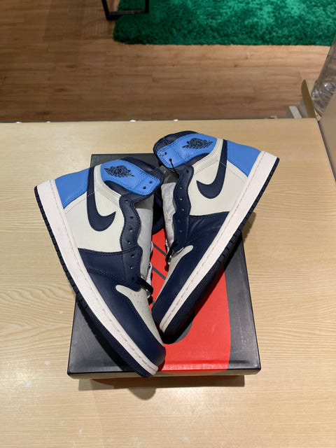 Jordan 1 Retro High Obsidian UNC