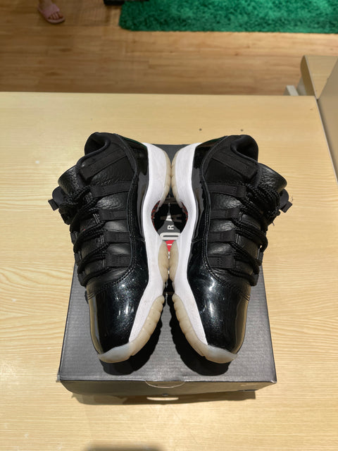 72-10 Air Jordan 11 Low Sz 5.5Y/7W