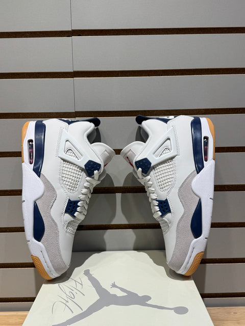 Jordan 4 Retro SB Navy Sz 8