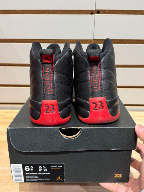 Jordan 12 Retro Flu Game (2016) (GS) Sz 6.5Y