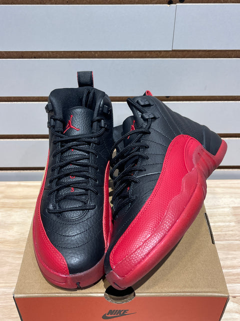 Jordan 12 Retro Flu Game (2015) (GS) Sz 5.5Y