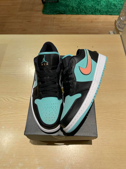 Jordan 1 Low SE Tropical Twist Sz 8.5