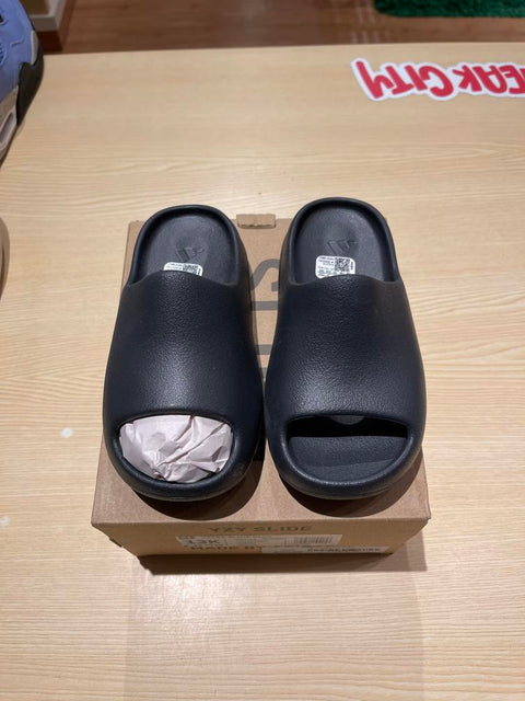 adidas Yeezy Slide Onyx (Kids) Sz 13K