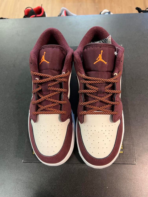 Jordan 1 Low Night Maroon (GS) Sz 5Y